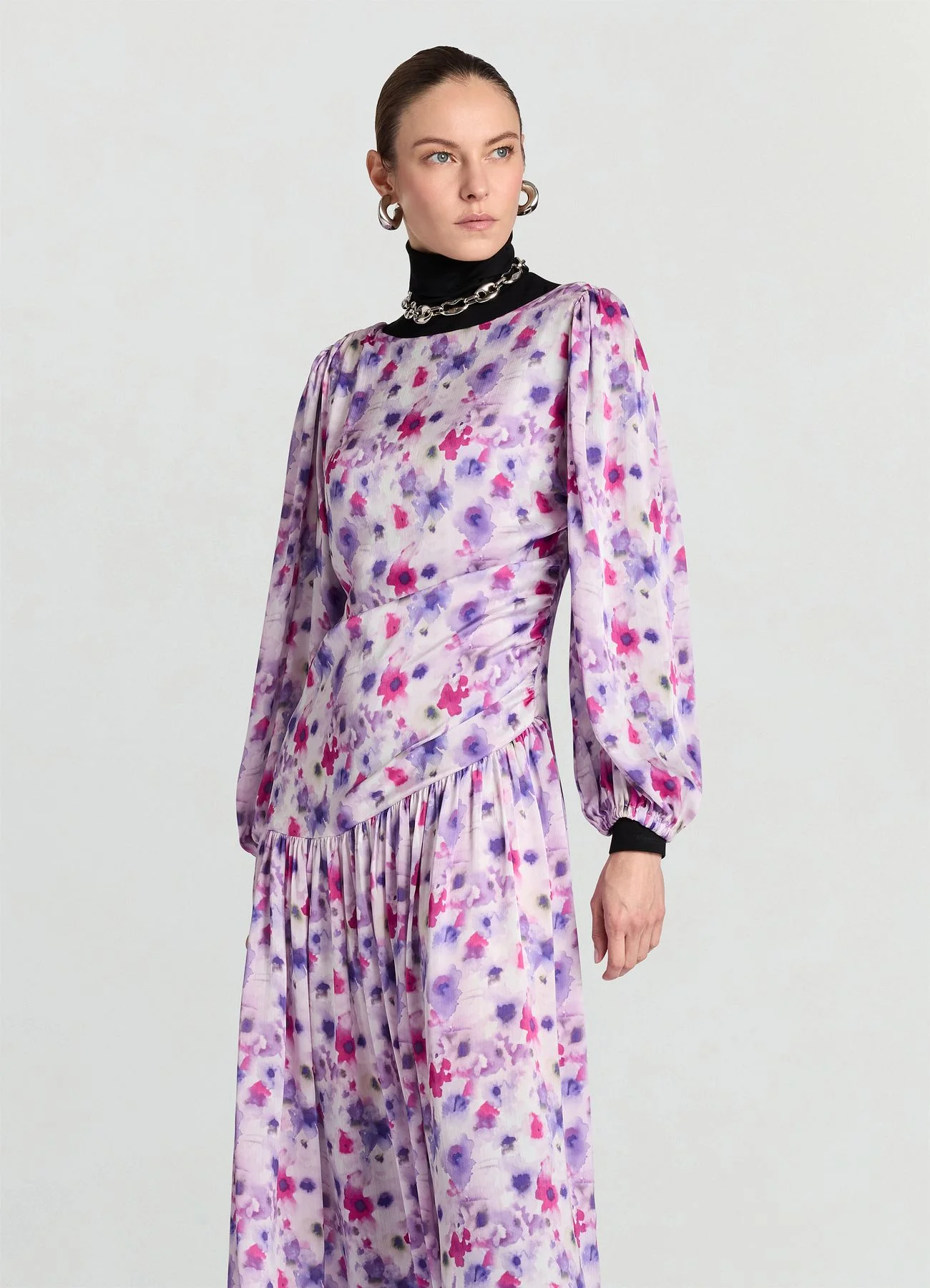 Abito arabia similsatin con stampa fiori