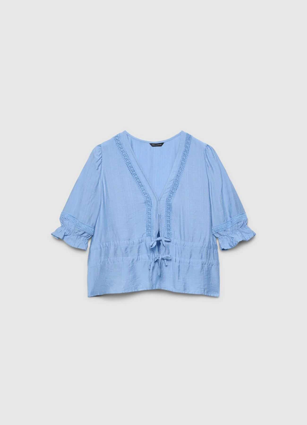 Blusa ajour con scollo a v e laccetti - Image 4