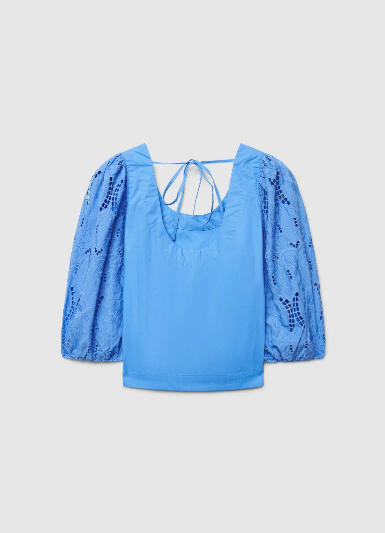 Blusa con maniche sangallo e scollo ampio - Image 6