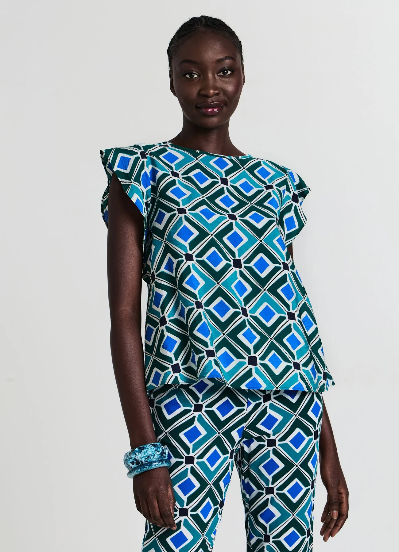 Blusa fantasia geometrica - Image 3