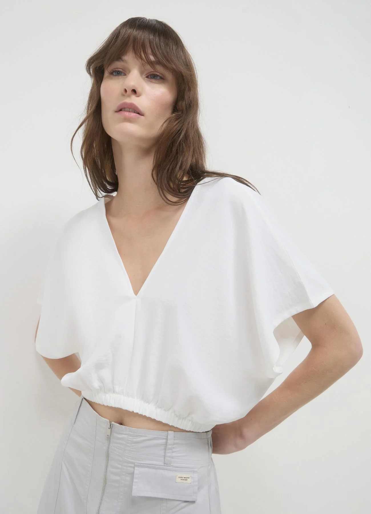 Blusa scollo a v - Image 3