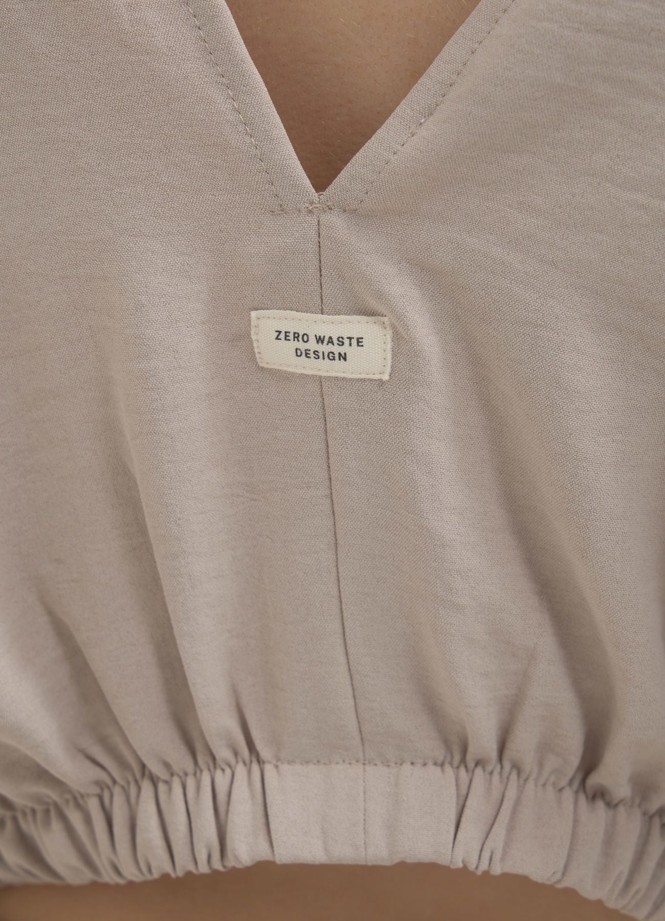 Blusa scollo a v