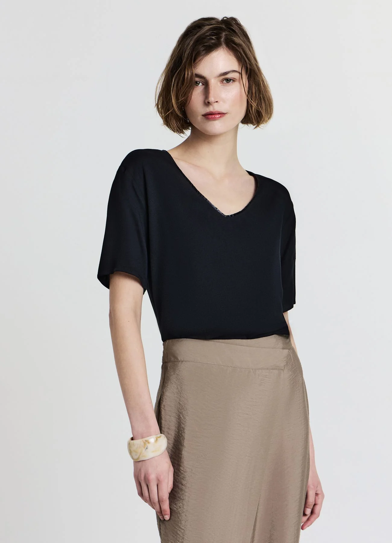 Blusa scollo ampio - Image 3