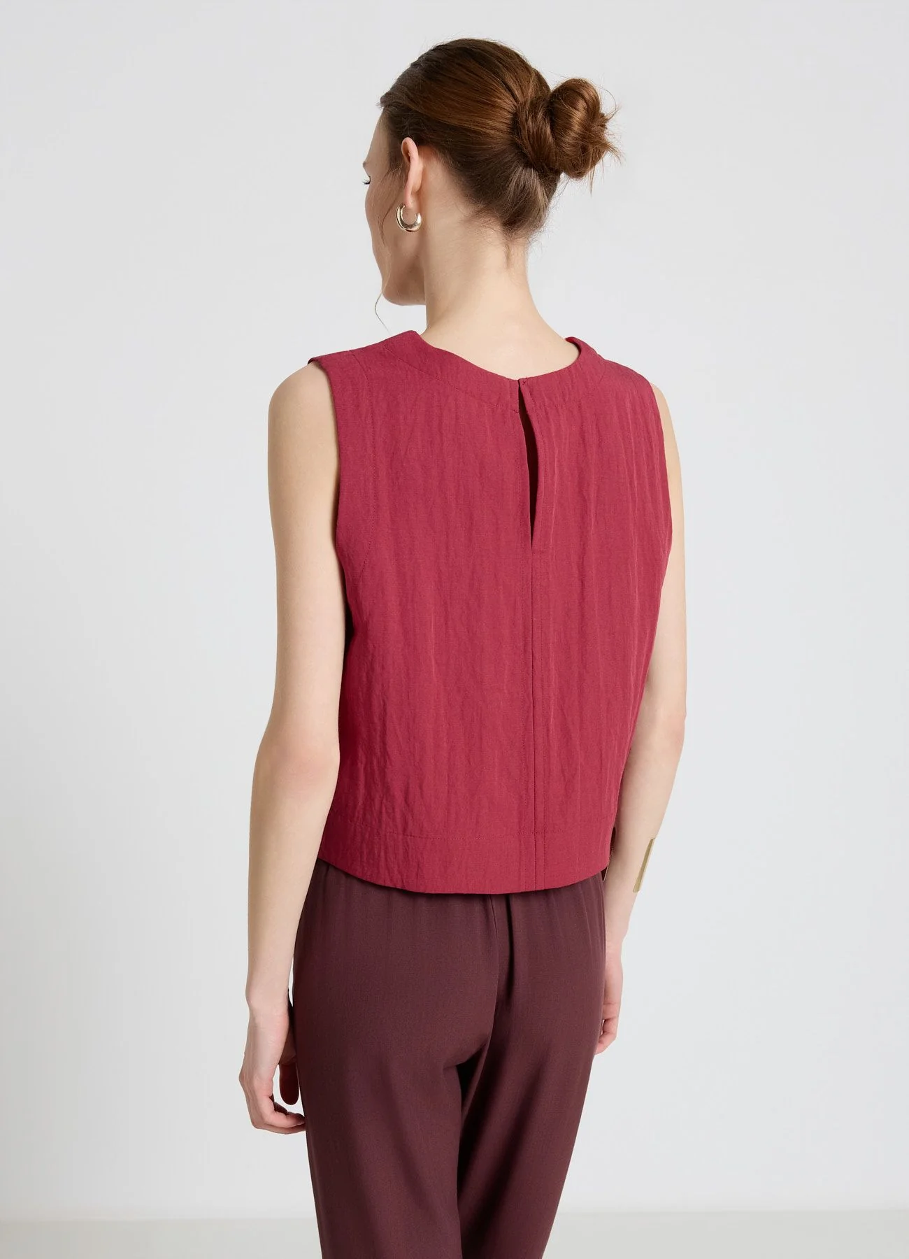 Blusa smanicata a tinta unita - Image 3