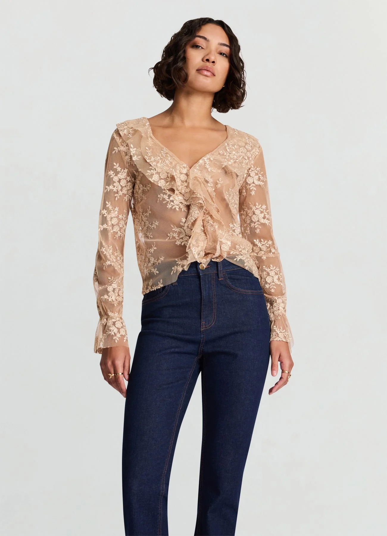 Blusa trasparente con rouches e pizzo - Image 2