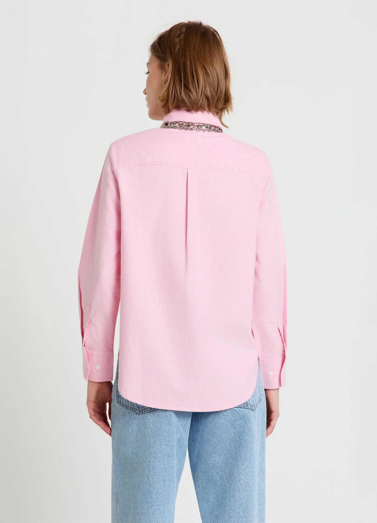 Camicia a tinta unita con colletto classico - Image 2
