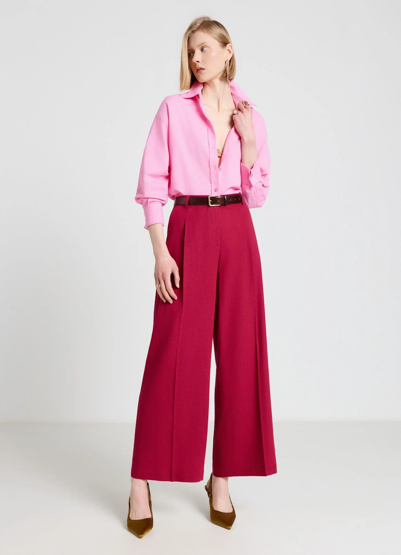 Camicia basic a tinta unita misto lino