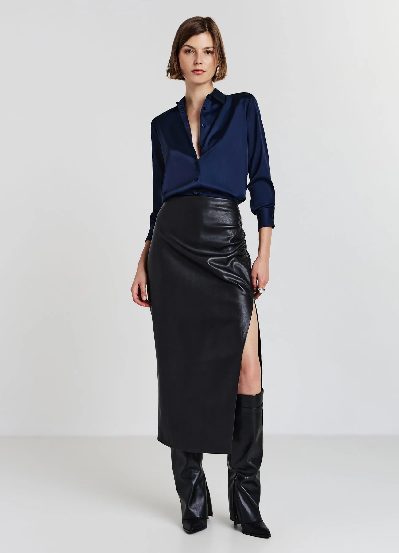 Camicia classica in simil satin - Image 3
