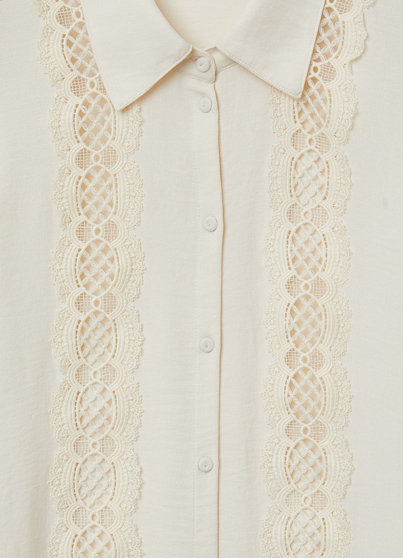 Camicia con inserti macramè e maniche a palloncino - Image 6