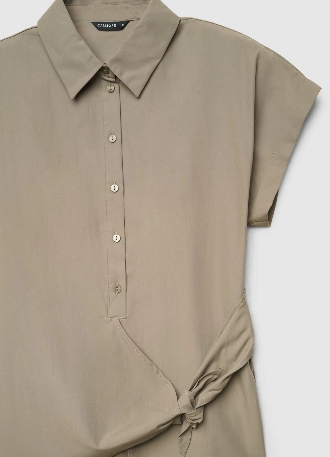 Camicia con nodo sul fianco e mezza abbottonatura - Image 5