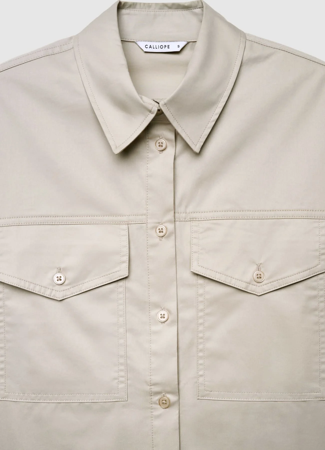 Camicia con tasche e bottoni - Image 5