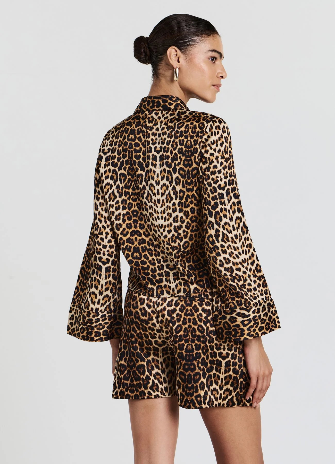 Camicia kimono simil satin fantasia animalier - Image 2