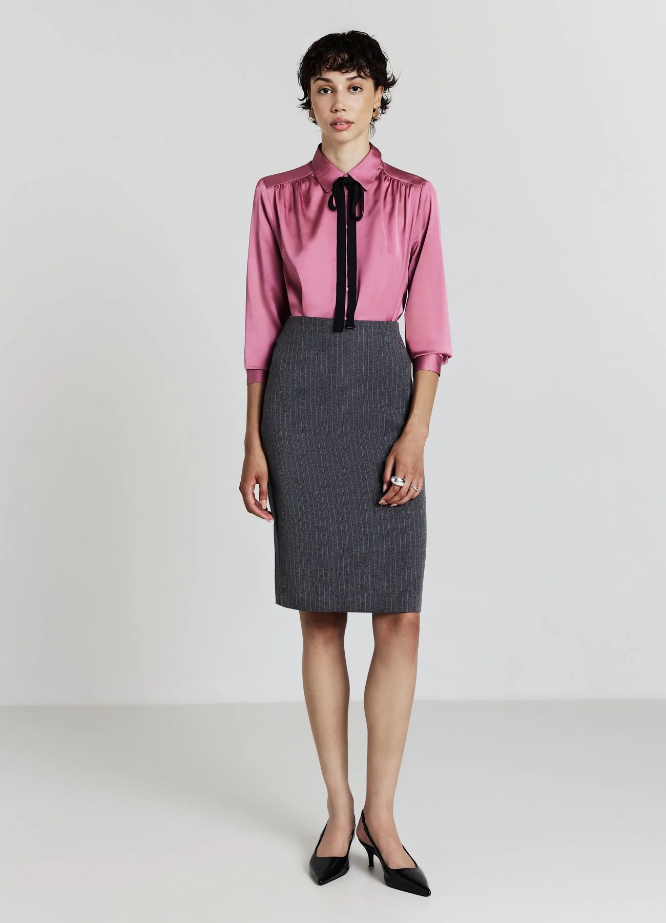 Camicia simil satin cravattino - Image 2