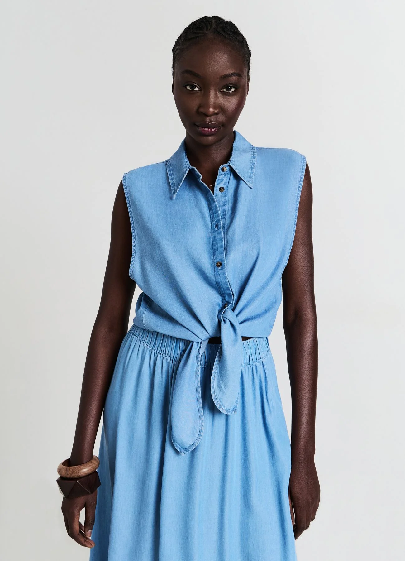 Camicia smanicata con nodo - Image 3