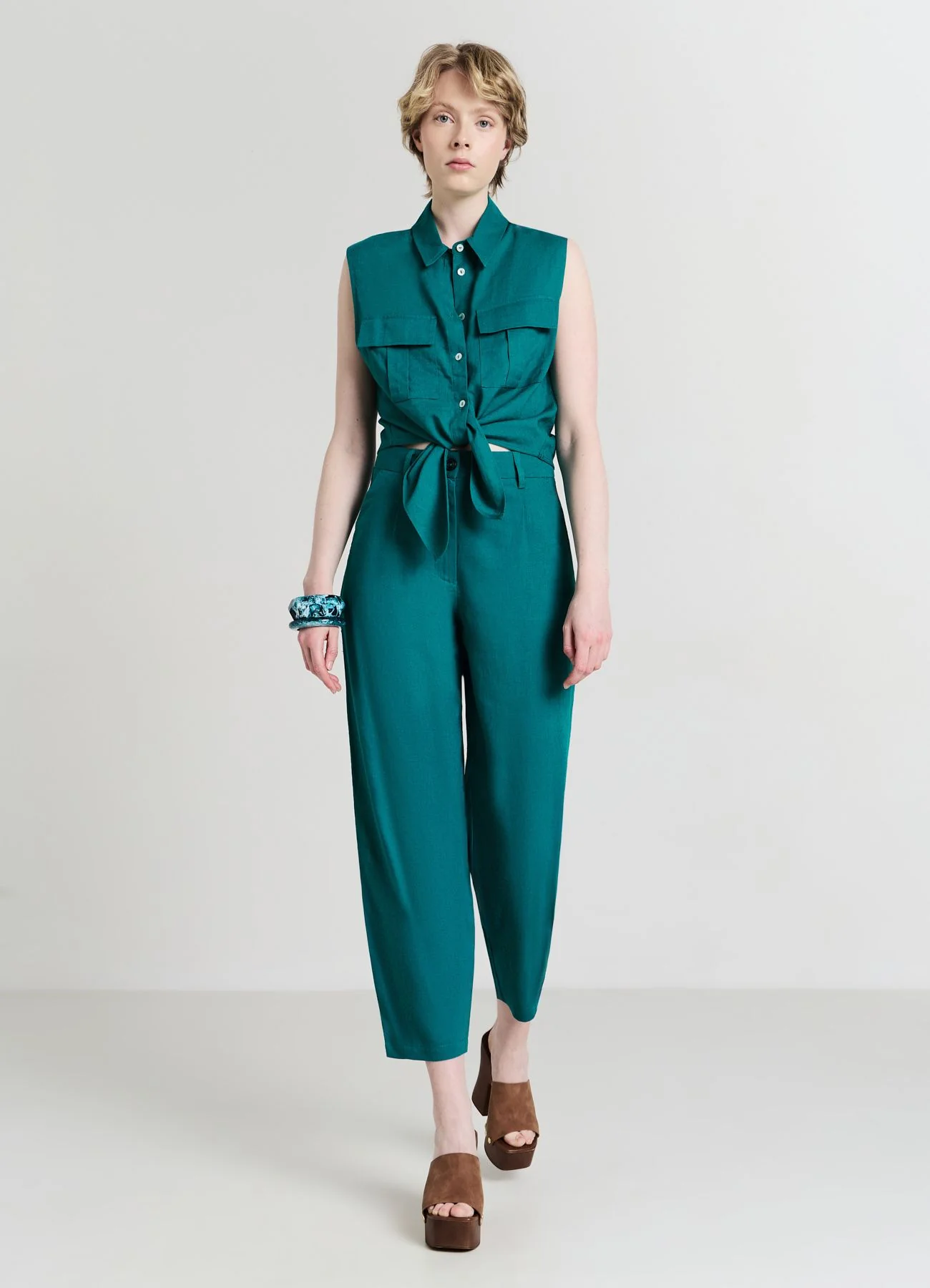 Camicia smanicata misto lino con nodo - Image 3