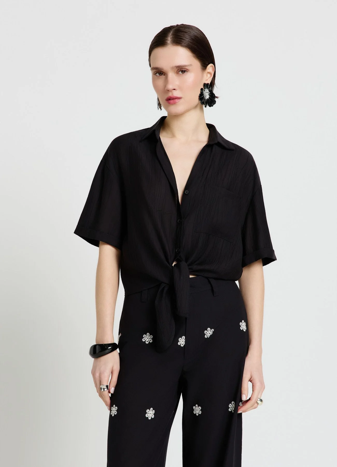 Camicia tinta unita con nodo - Image 2