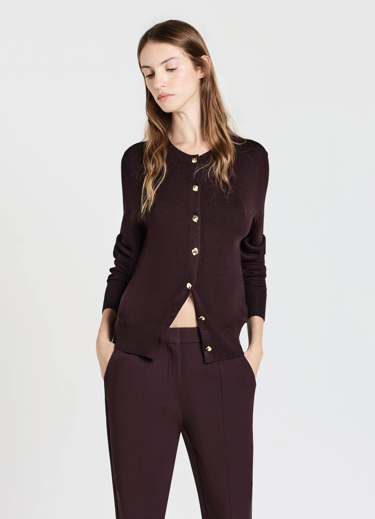 Cardigan con bottoni dorati - Image 2