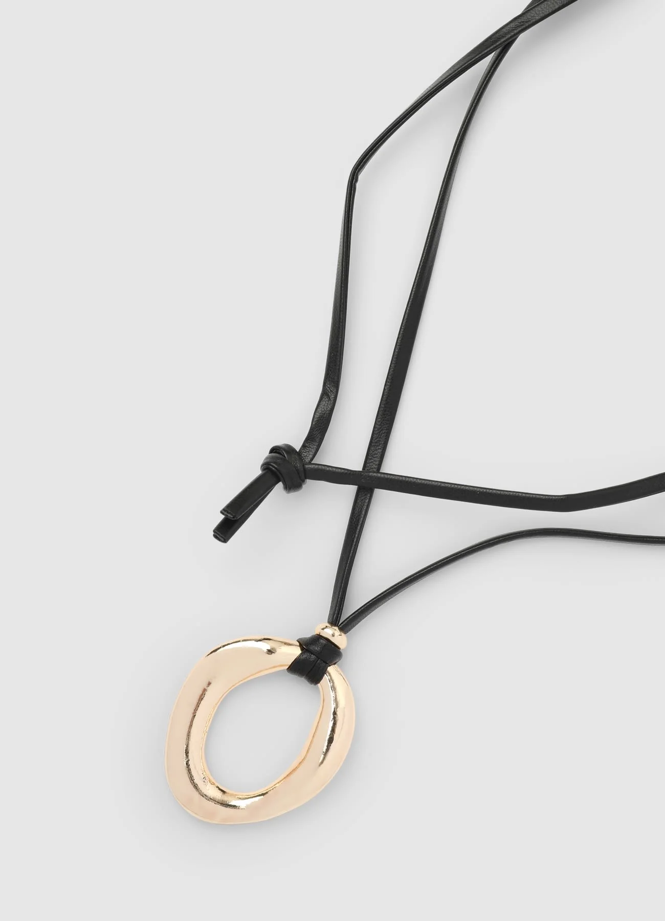 Collana lunga con pendente ad anello tinta unita - Image 3