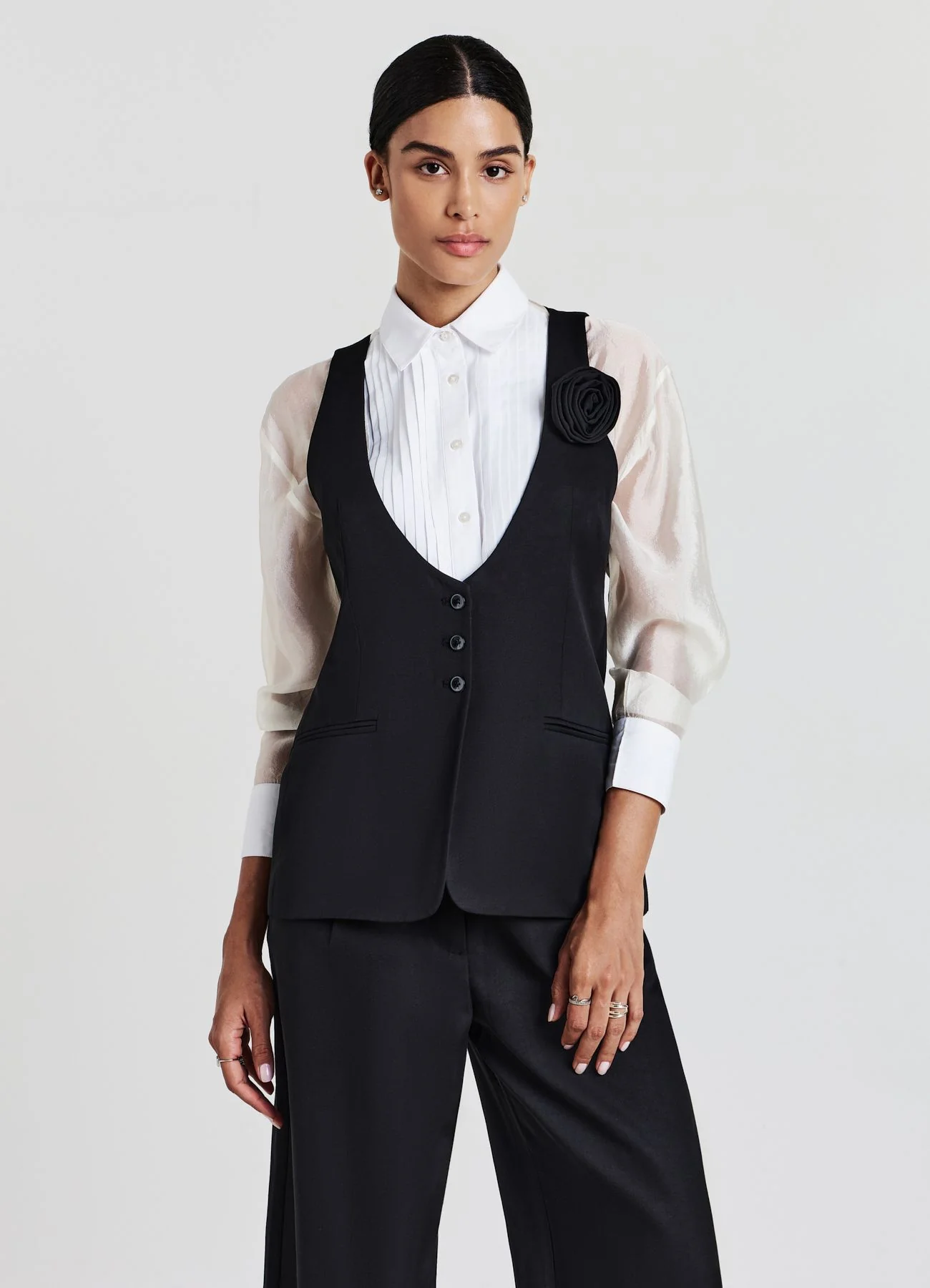 Gilet rosa applicata - Image 3