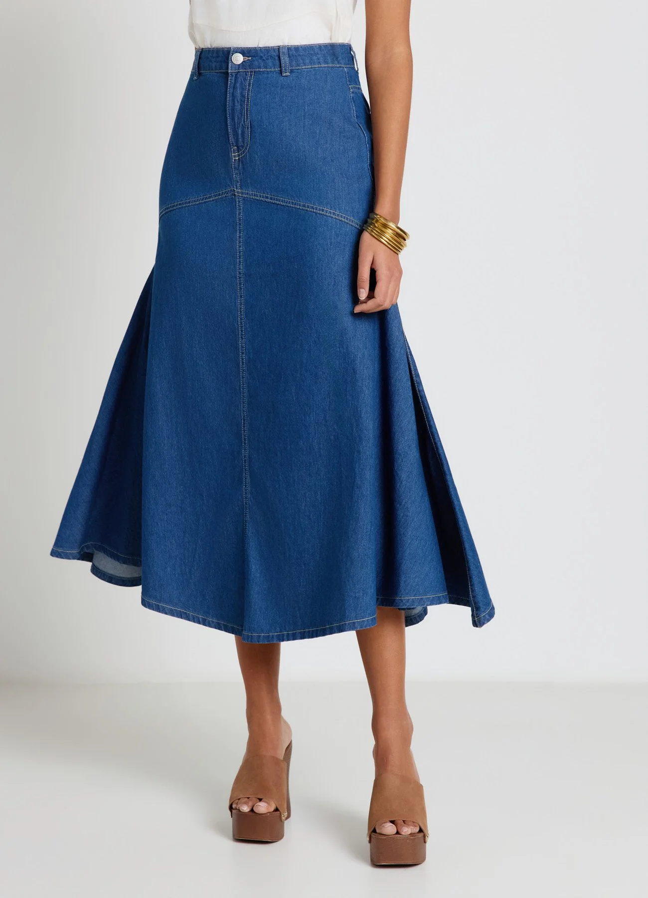 Gonna lunga svasata in denim con impunture - Image 3