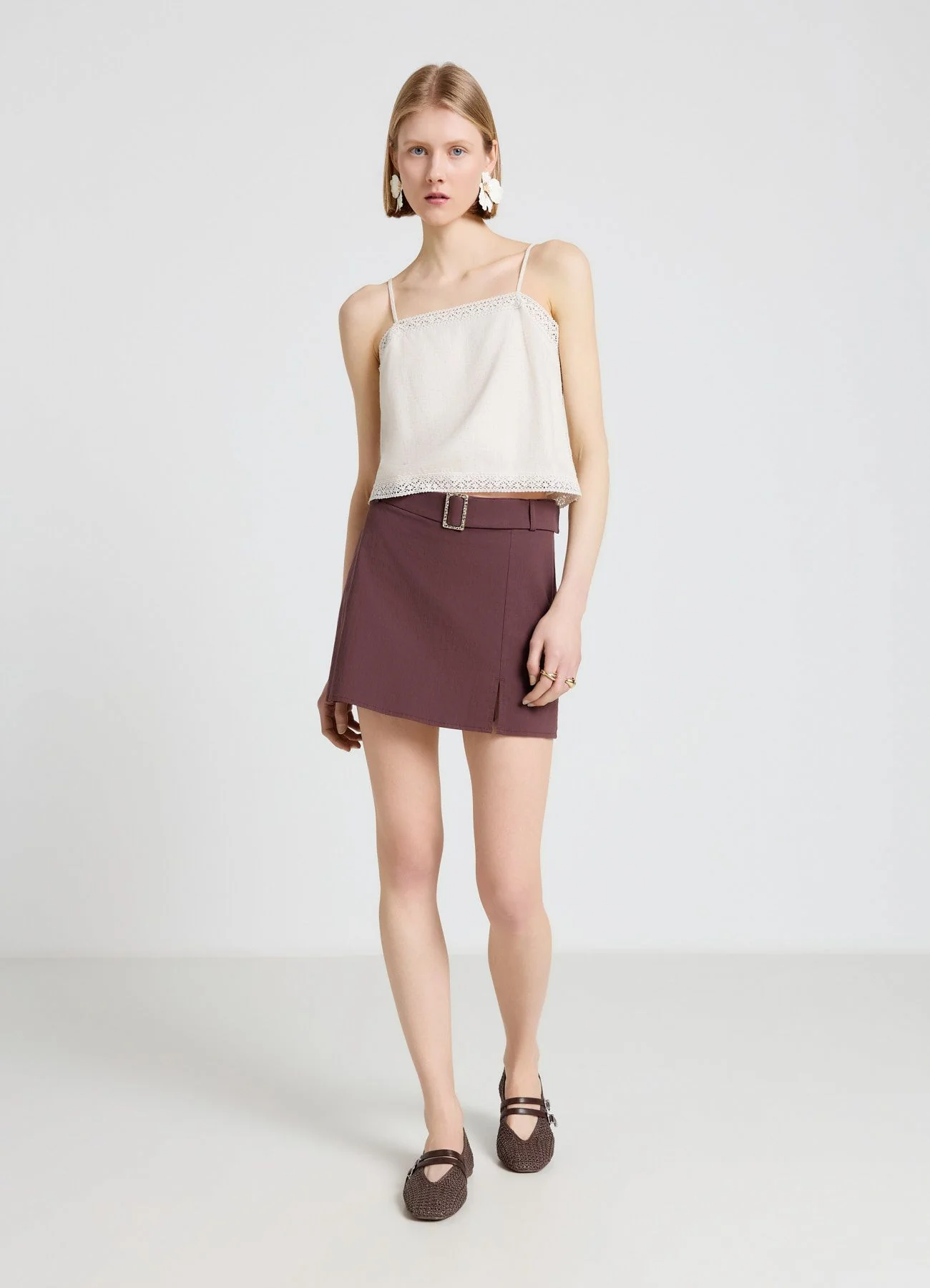 Gonna-pantalone con cintura e fibbia