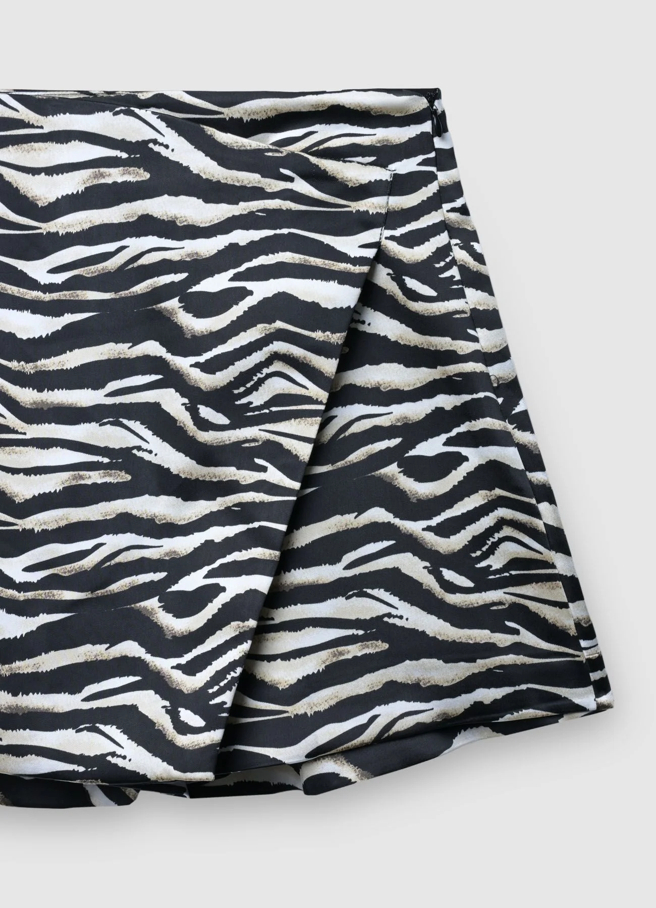 Gonna-pantalone simil satin fantasia - Image 5