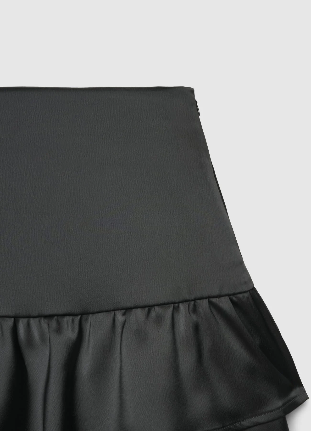 Gonna-pantalone similsatin con balze - Image 6