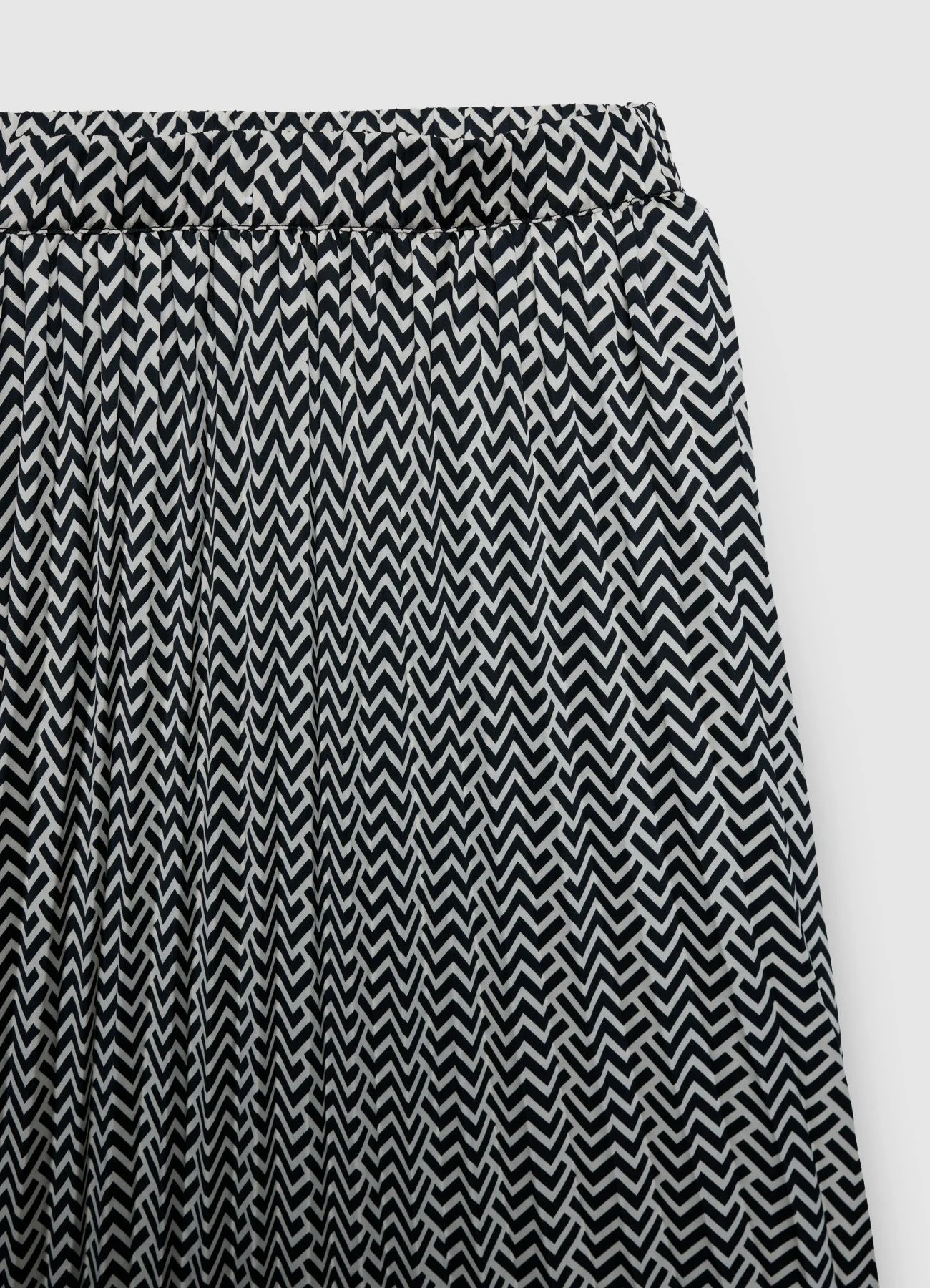 Gonna plissettata con fantasia geometrica - Image 5