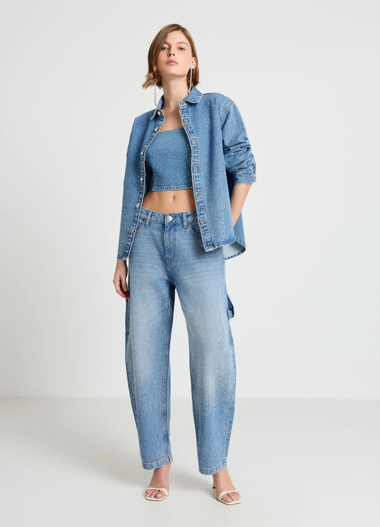 Jeans cargo con strass - Image 3
