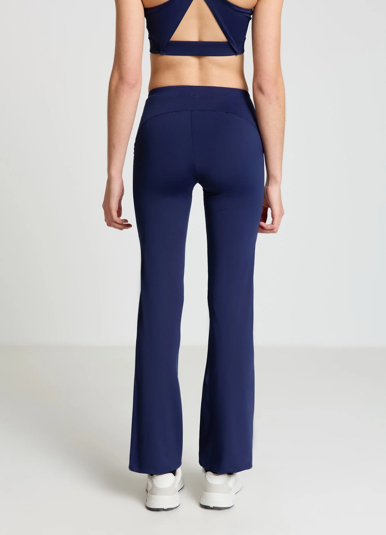 Leggings flare a vita alta - Image 3