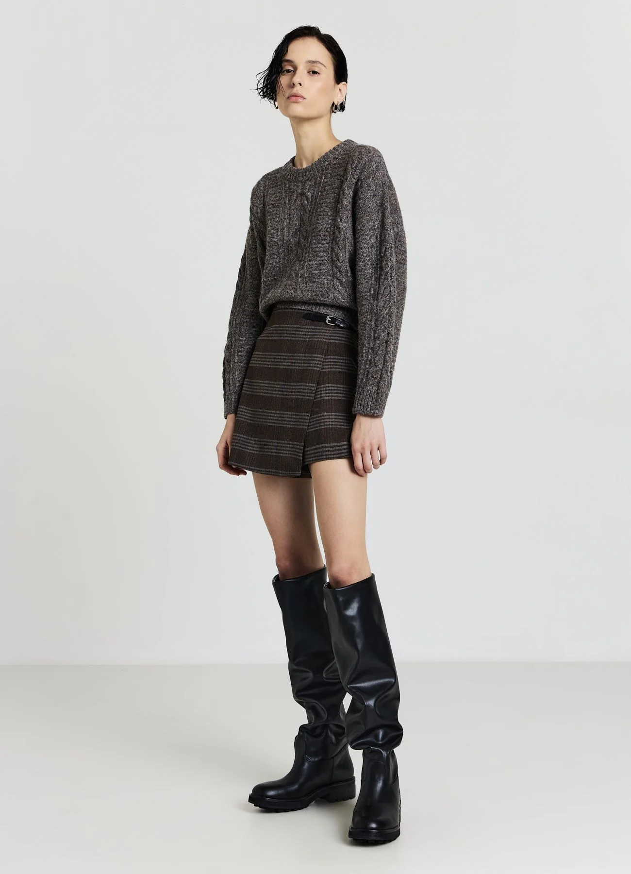 Maglia girocollo con trecce - Image 3