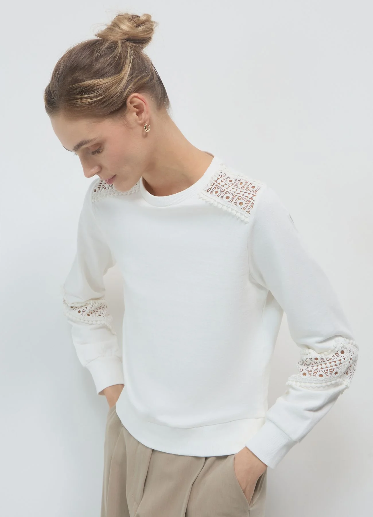 Maglia girocollo passamanerie - Image 2