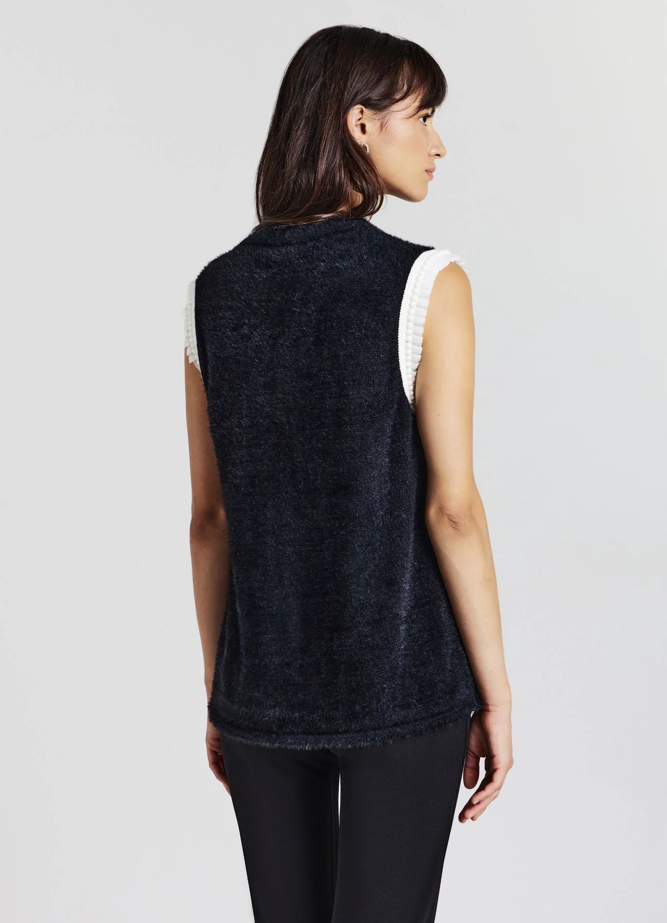 Maglia smanicata con passamaneria - Image 3