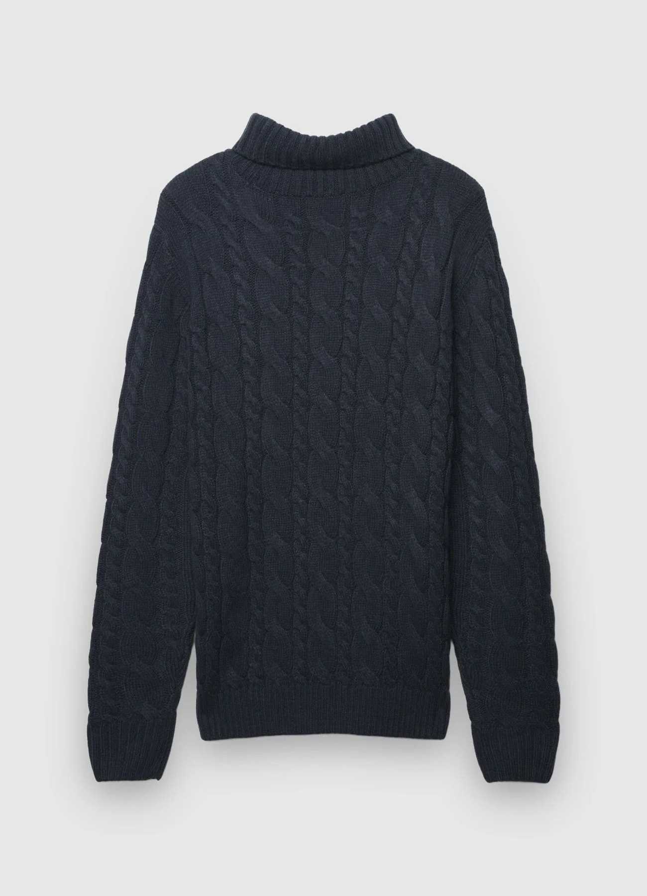 Maglione dolcevita con trecce - Image 7