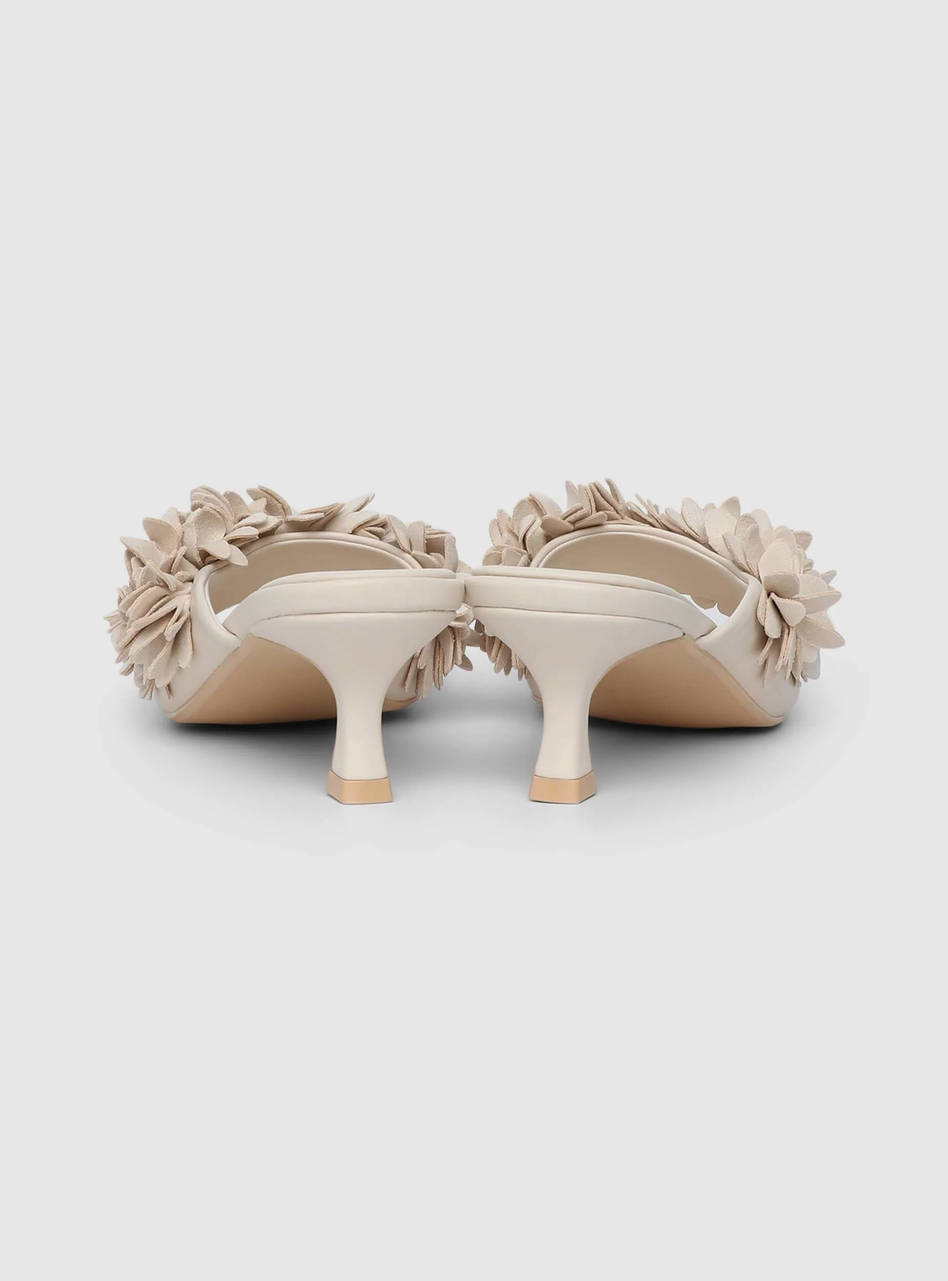 Mules con fiori - Image 4