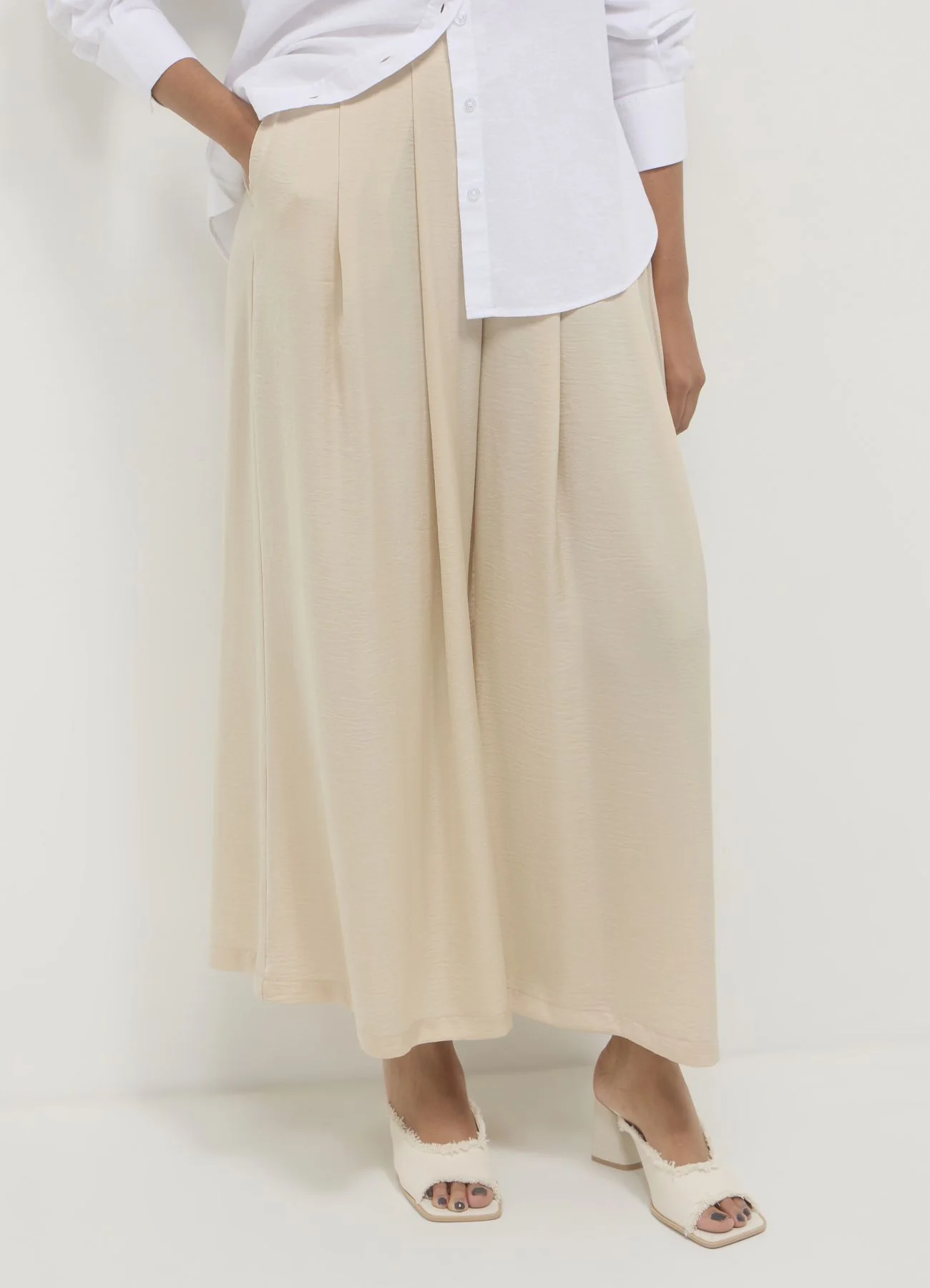 Pantagonna in simil satin - Image 3