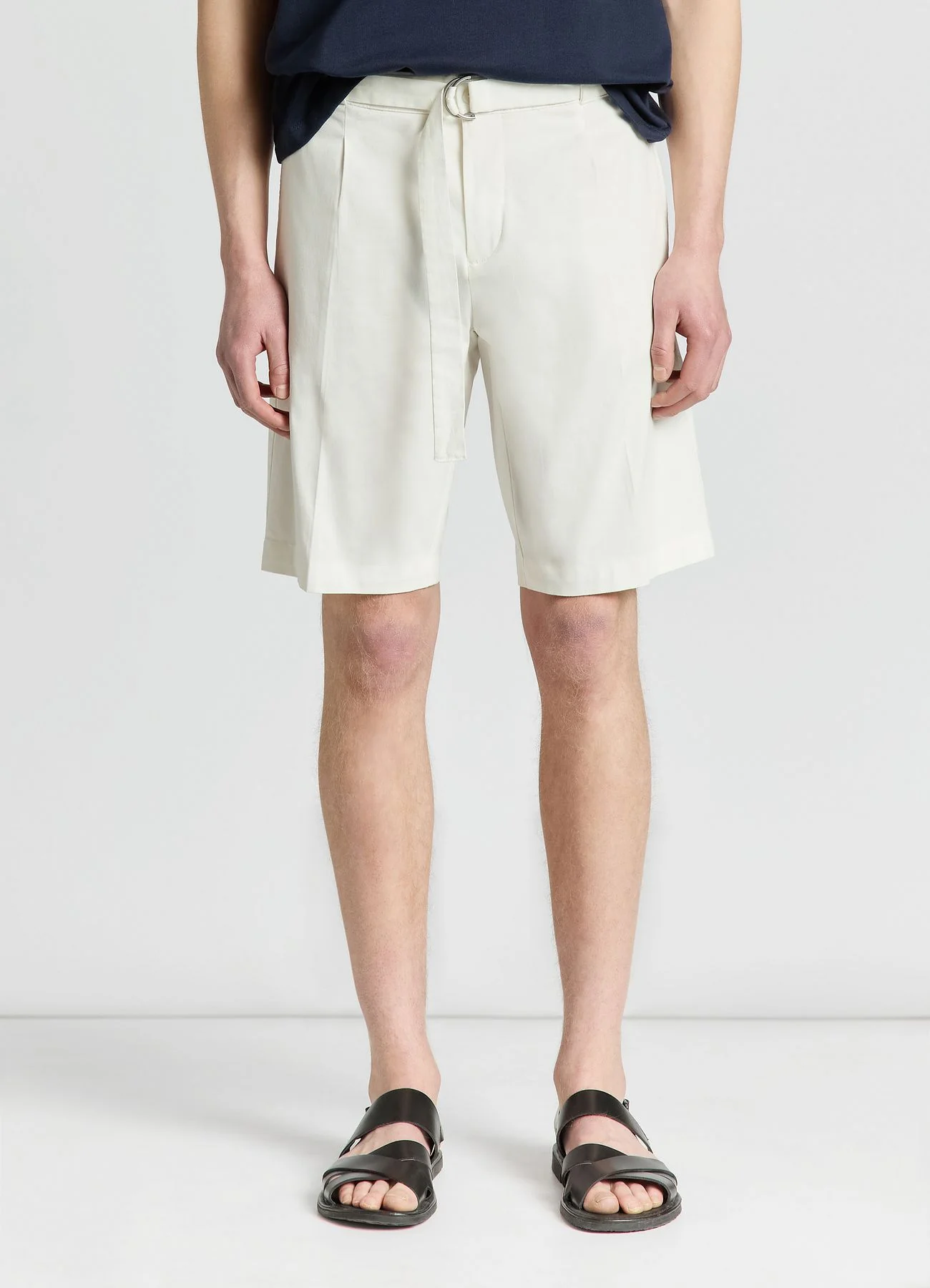 Pantaloncini bermuda con cintura