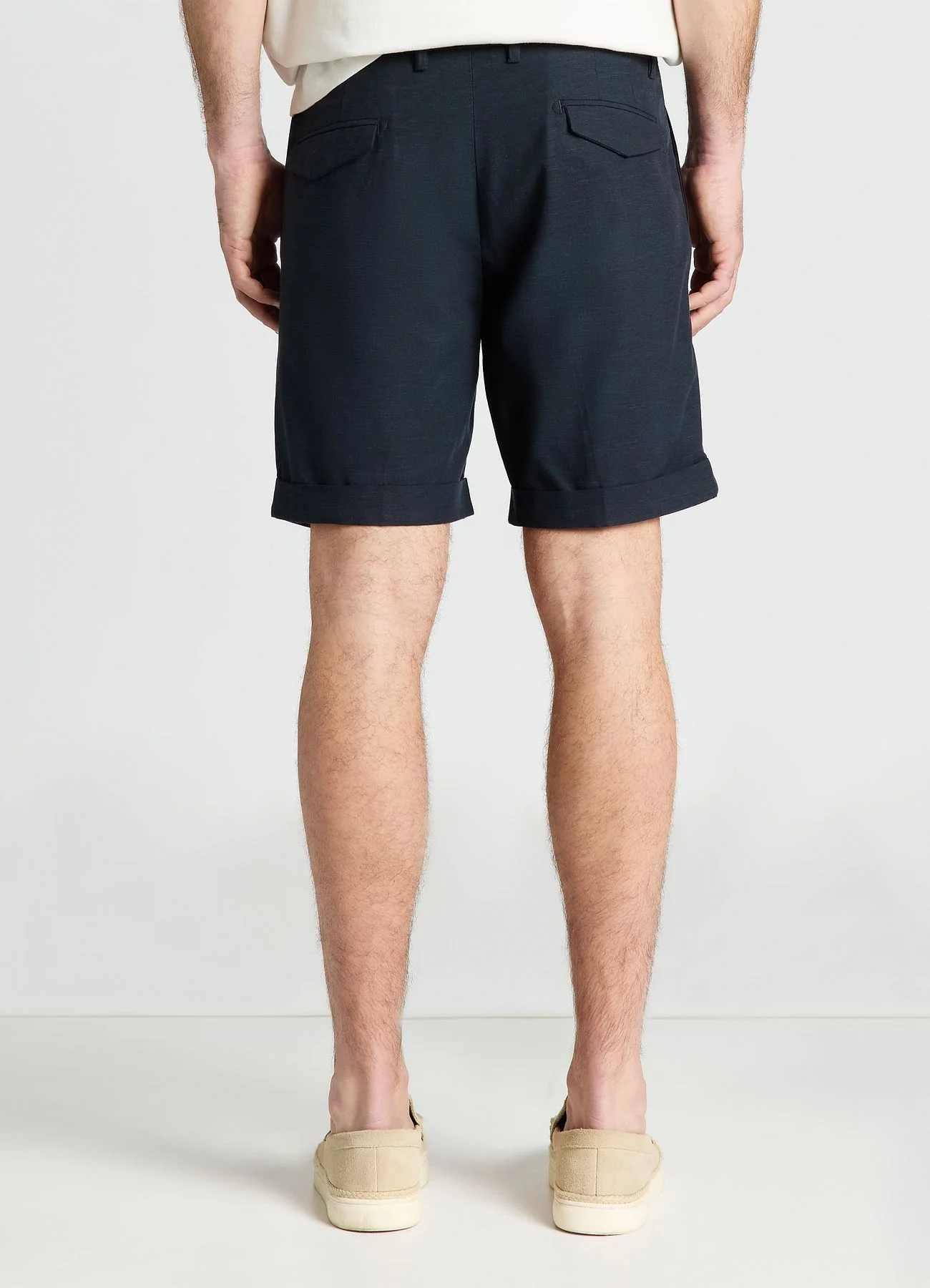 Pantaloncini bermuda con doppie pinces - Image 3