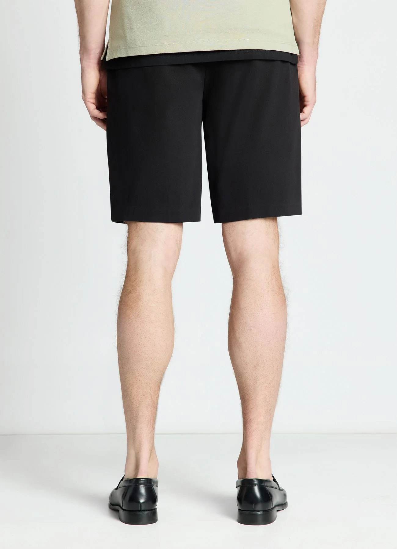 Pantaloncini chino ampi a tinta unita - Image 2