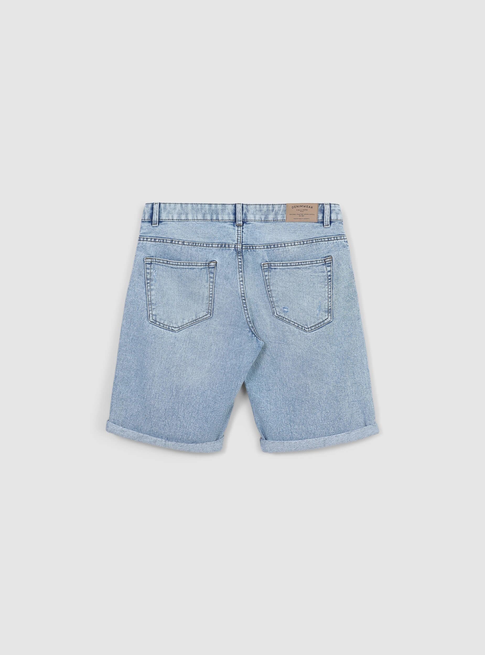 Pantaloncini con strappi - Image 5