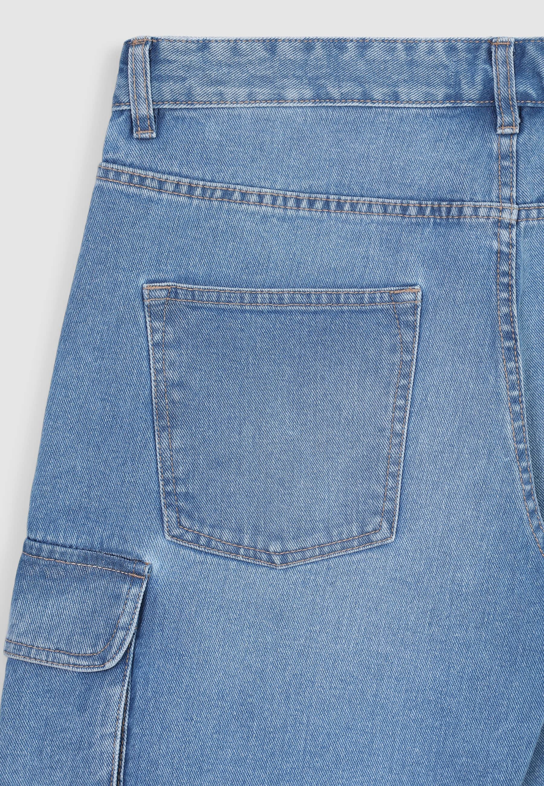 Pantaloncini denim cargo - Image 5