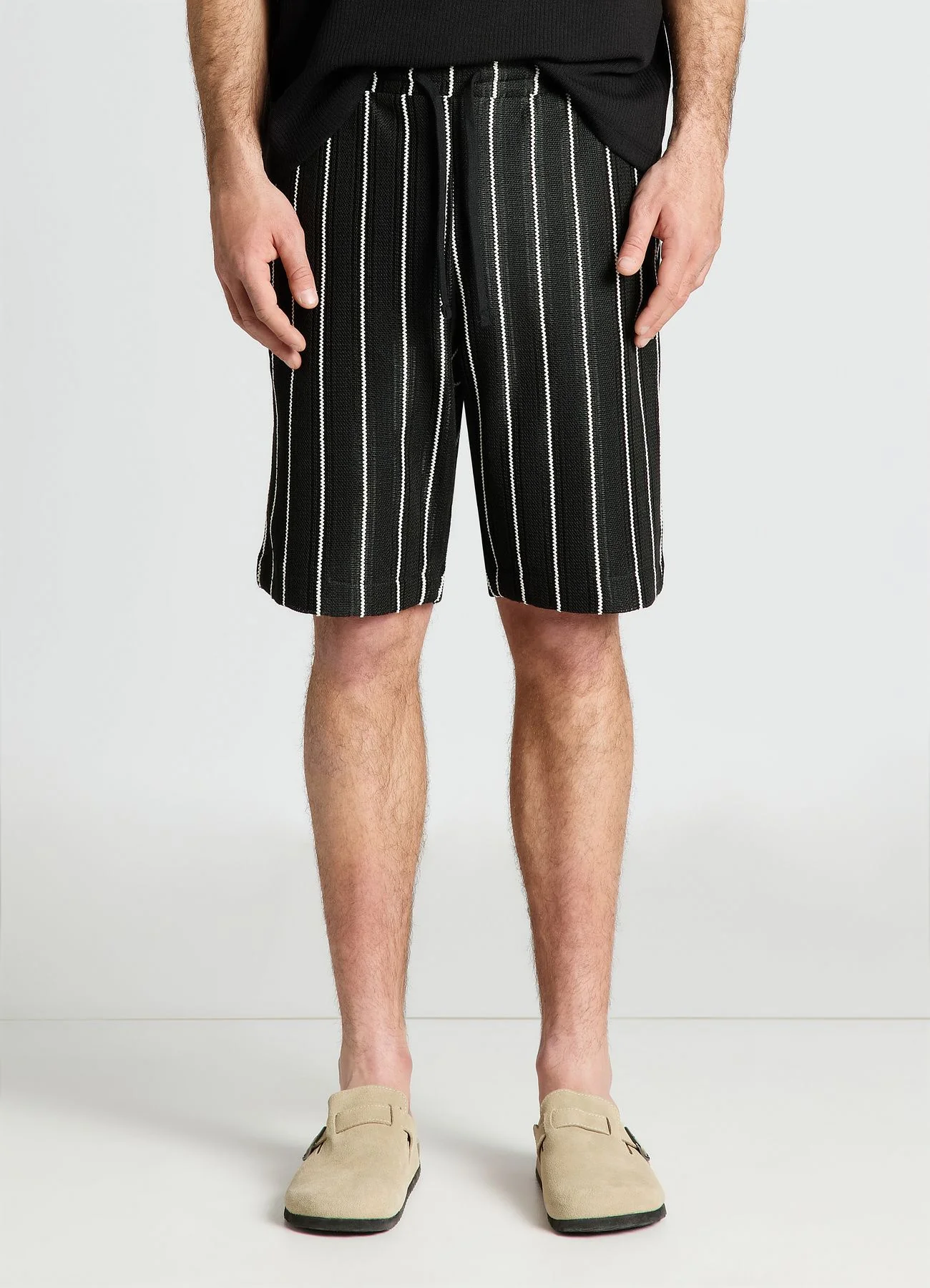 Pantaloncini ginnici a righe con coulisse