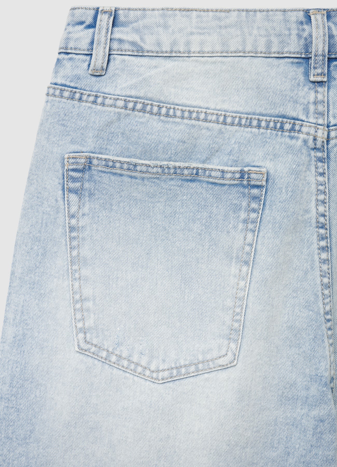 Pantaloncini jeans baggy a tinta unita - Image 2