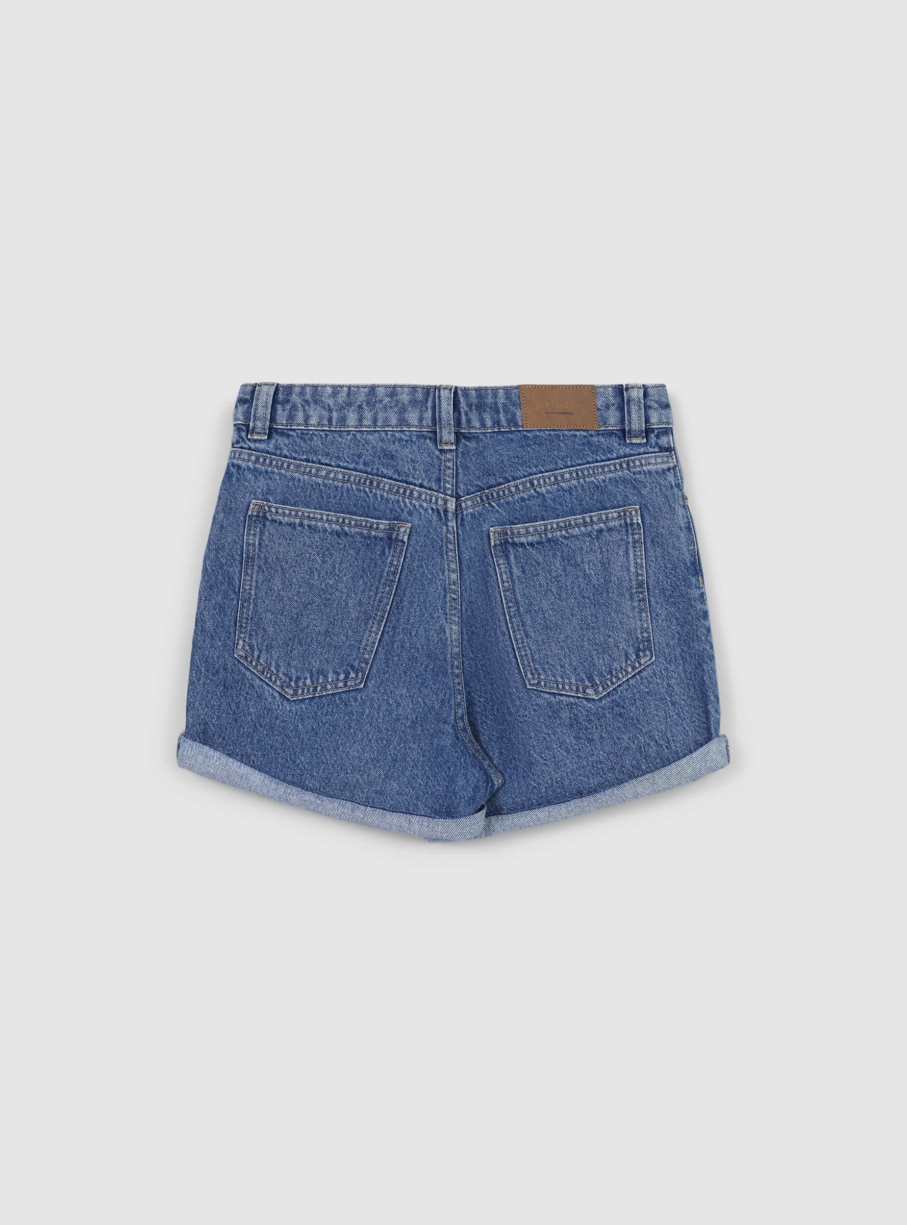 Pantaloncini mom con risvolto - Image 6