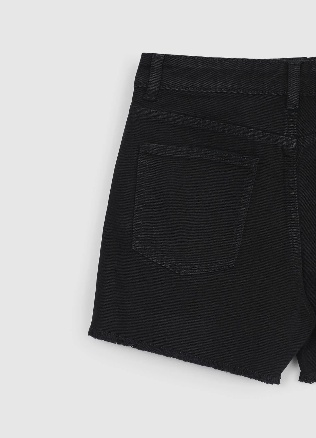Pantaloncini mom con strappi - Image 7