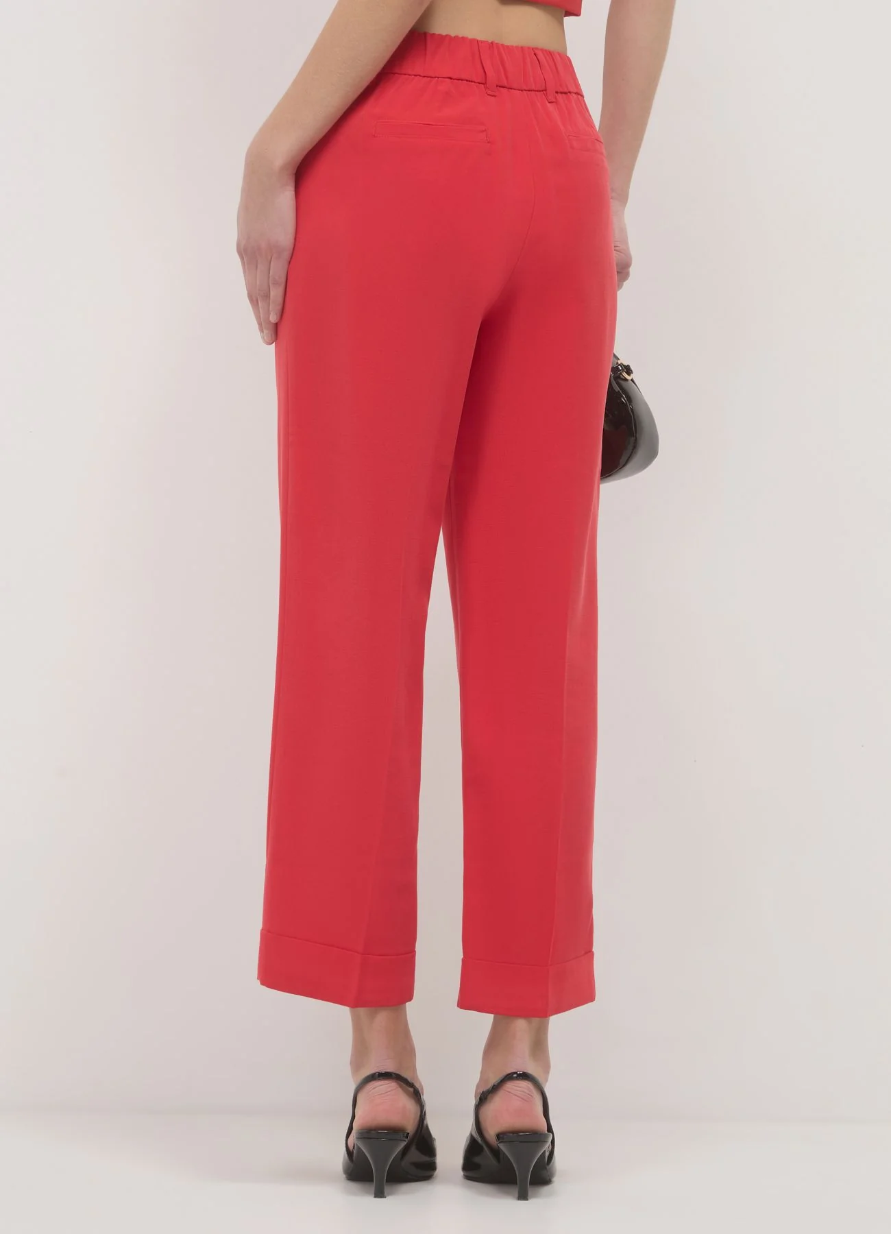 Pantalone classico con risvolto