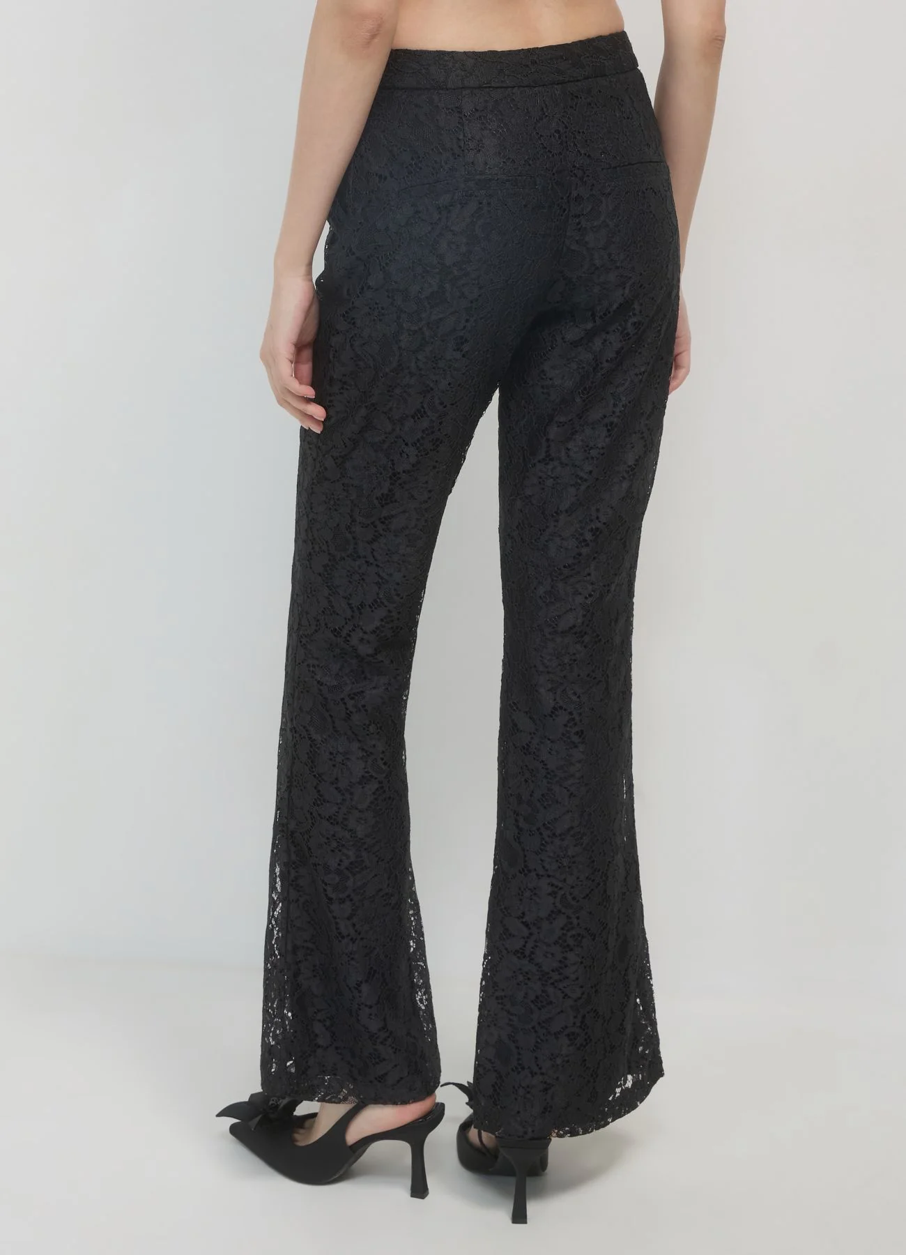 Pantalone in pizzo