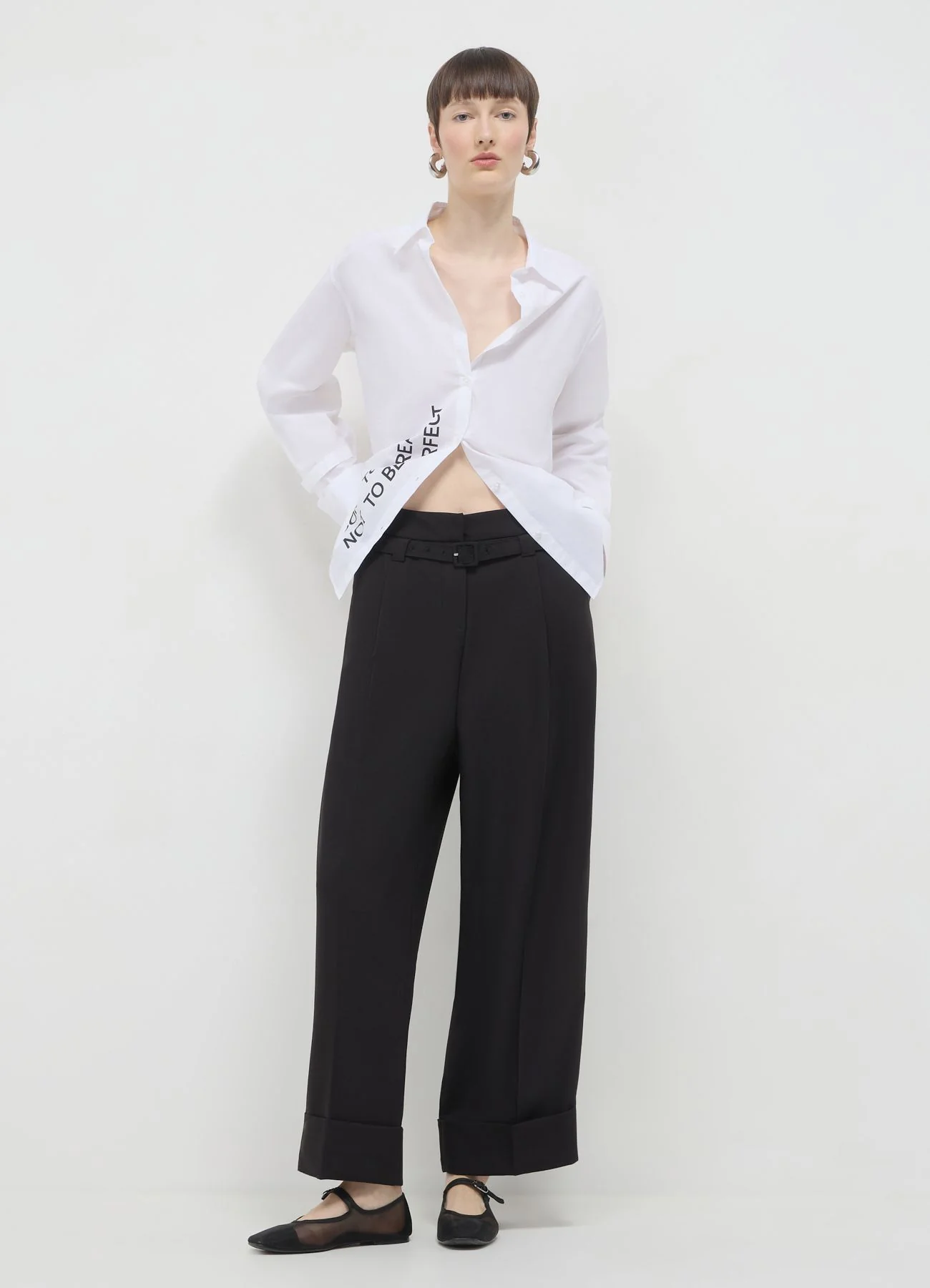 Pantaloni a palazzo con cintura - Image 2