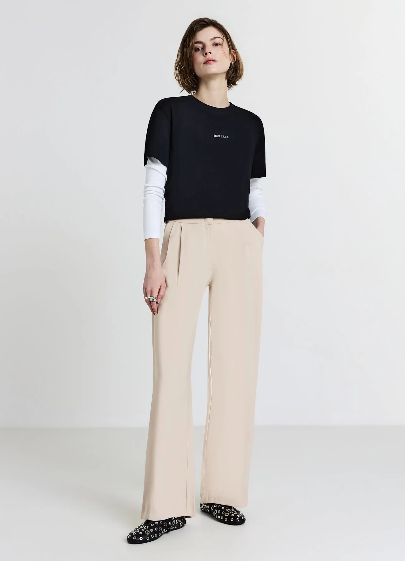 Pantaloni a palazzo tinta unita - Image 3