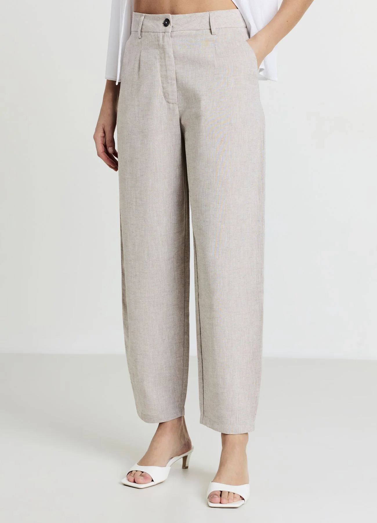 Pantaloni carrot fit
